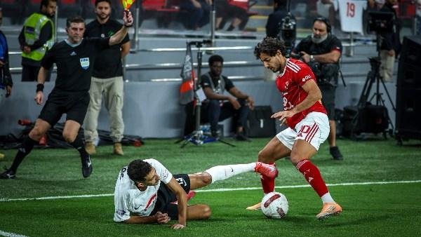 «كاسونجو» يتوقع فوز الزمالك على الأهلي في القمة.. ويكشف موقفه من العودة للدوري المصري