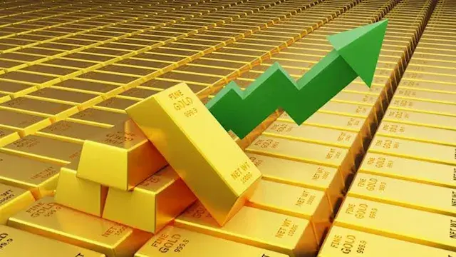 بعد تخطيه 4500 دولار.. ما أسبا...