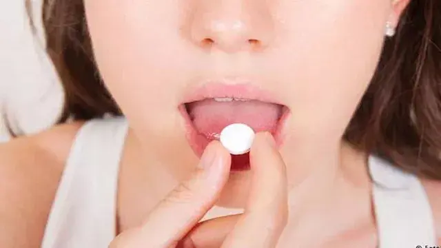 بسبب مشاكل أسرية.. سيدة تنهي ح...