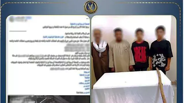 أب و3 من أولاده دمروا السيارة....