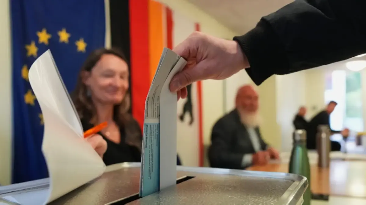 الألمان يتوجهون إلى صناديق الاقتراع فى انتخابات الولايات مع تزايد الضغوط على ميرز