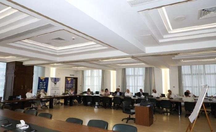 الغرفة التجارية بالإسكندرية تعقد جلسة نقاشية لدعم استدامة منشآت الإقامة ضمن مشروع SMAC