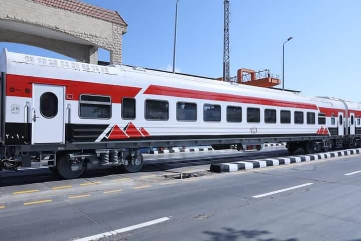النقل: تطوير 53 محطة سكة حديد وتنفيذ 2300 كم من الطرق ضمن المرحلة الأولى من حياة كريمة
