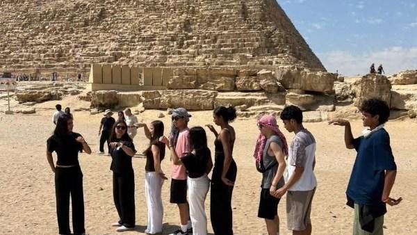 "الريشة الطائرة" ينظم جولة سياحية بواقع مصرات للوفود المشاركة ببطولة العالم للناشئين