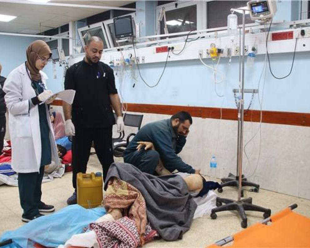 الإغاثة الطبية تحذر من تفاقم الوضع الصحي في غزة مع نقص الأدوية والمستلزمات
