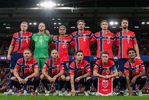 هالاند يقود النرويج للفوز على الدنمارك بثلاثية في دوري الأمم الأوروبية