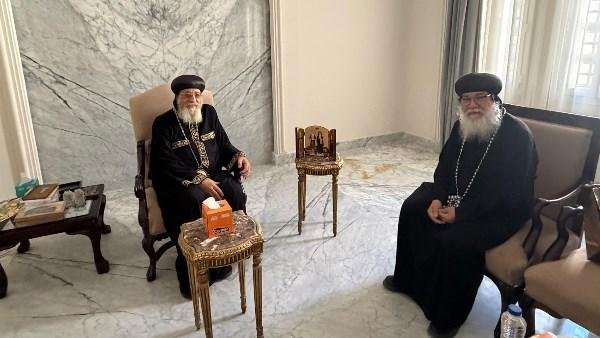 البابا تواضروس يستقبل الأنبا مكاريوس لبحث ملفات الخدمة بإيبارشية المنيا
