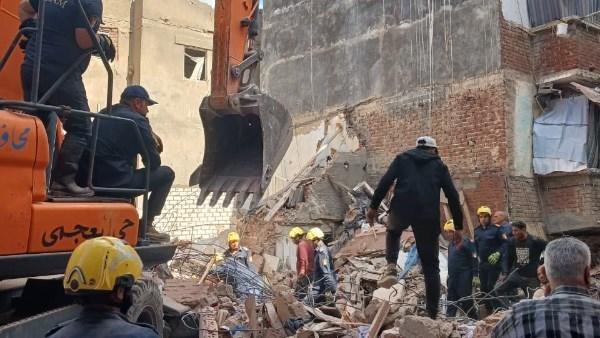 النيابة الإدارية تباشر تحقيقات عاجلة في واقعة انهيار عقار بحي شرق الإسكندرية