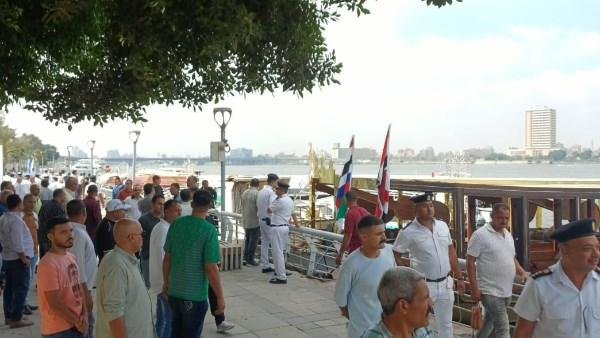 تنفيذ حملة مكبرة لإزالة التعديات و الإشغالات الواقعة بنطاق مشروع ممشى أهل مصر.. صور