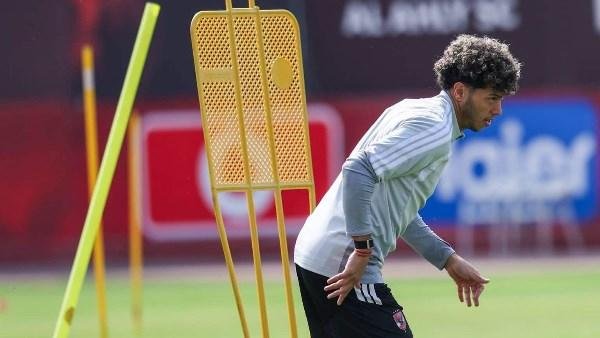 لقطات من مران الأهلي اليوم استعدادا لمباراة المقاولون العرب في كأس العاصمة