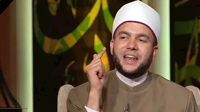 هاني تمام: استحضار مراقبة الله في القول والعمل أساس الاستقامة
