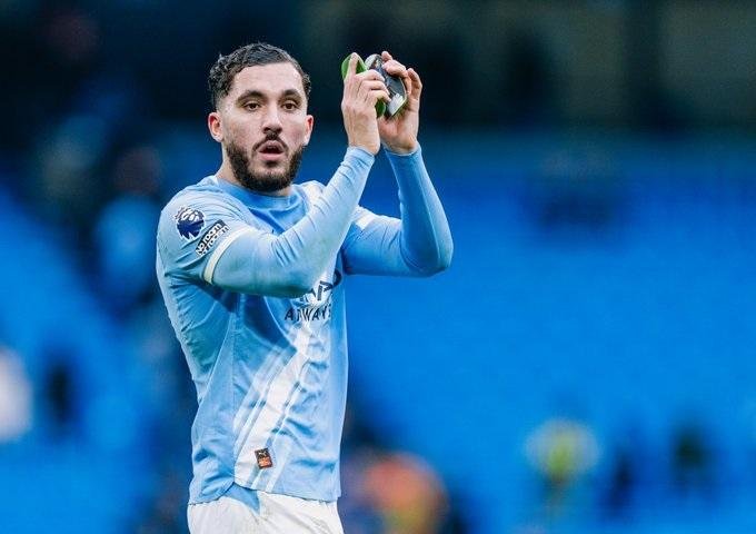 ريال مدريد يستهدف ضم شرقي من مانشستر سيتي بطلب من مورينيو