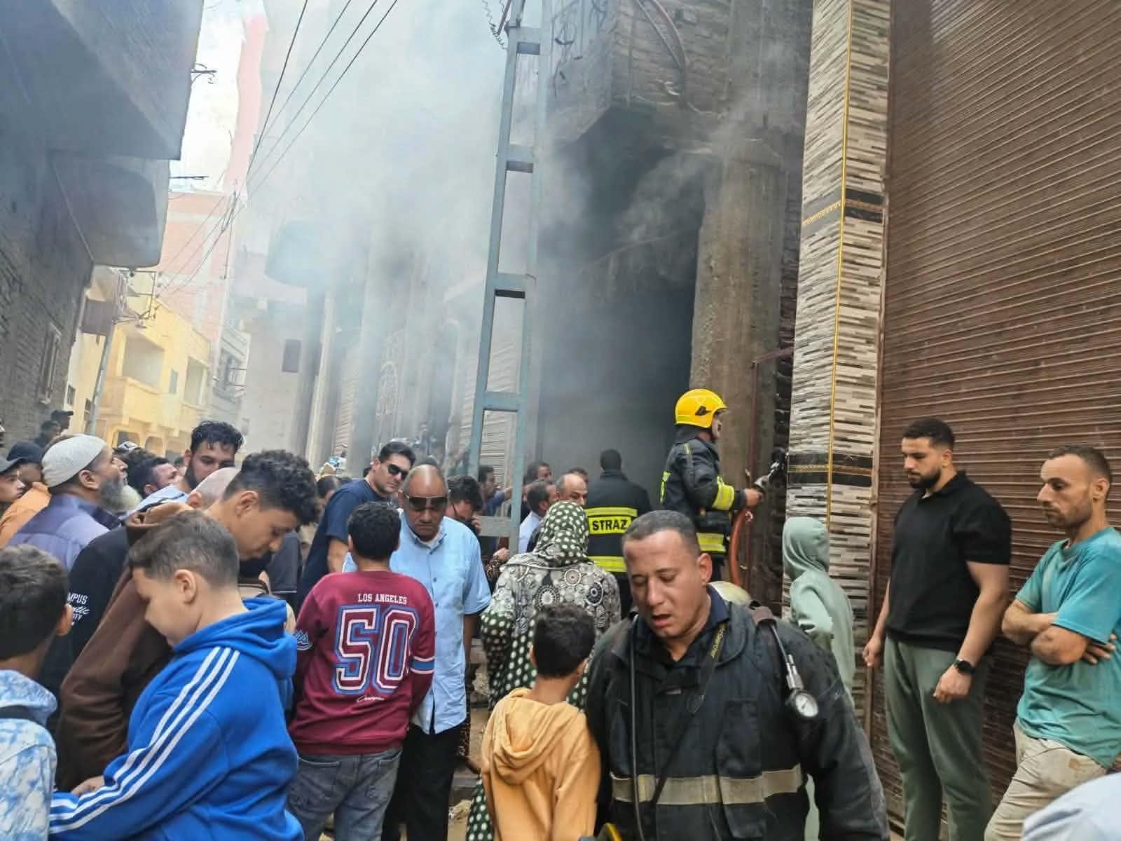 السيطرة على حريق داخل مخزن أدوات كهربائية في قرية جوجر بالدقهلية دون خسائر في الأرواح