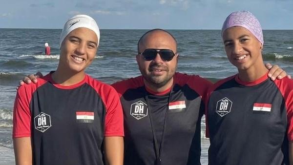 "فريدة وهنا" ممثلات بورسعيد في بطولة العالم للسباحة بالزعانف في المياه المفتوحة 2026