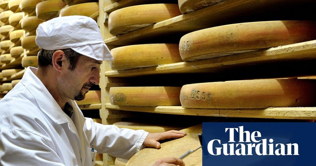 France to relax cheese product...