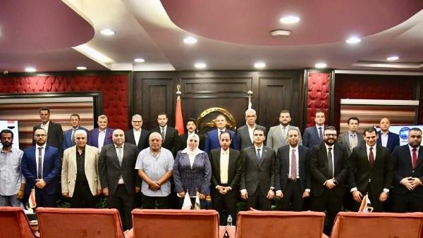 «موارد تبني وطن».. تامر عبد الحميد يترأس أول اجتماعات أمانة تنمية الموارد بـ«مستقبل وطن»