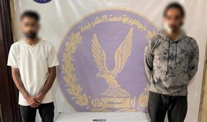 القبض على المتهم باعتلاء سطح م...