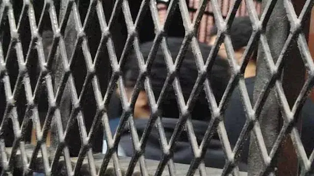 السجن المشدد 3 سنوات وغرامة 15...