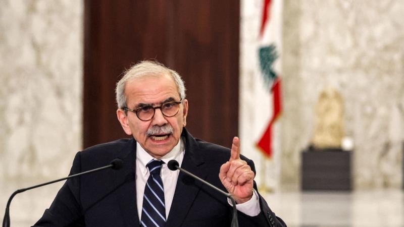 سلام يدعو إيران إلى ترشيح سفير جديد لها في لبنان