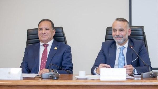 الشعب الجمهوري يعقد أول اجتماع تنظيمي مع أمناء الحزب بالمحافظات عقب صدور التشكيلات التنظيمية