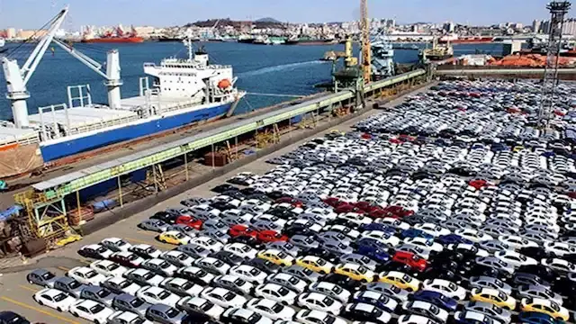 الحوثيون والدولار يهددان سوق السيارات في مصر بزيادات جديدة.. ما القصة؟