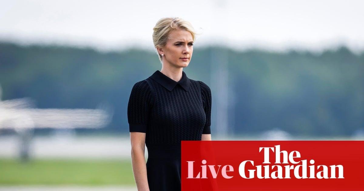 White House faces scrutiny ove...