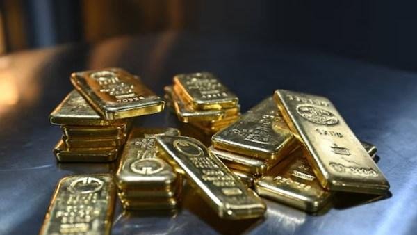 لو اشتريت الذهب بسعر مرتفع.. 5عوامل تحسم قرار البيع والشراء الآن؟