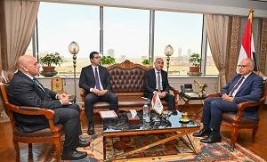 وزير الري يلتقي رئيس الهيئة العامة للاستعلامات لبحث تعزيز التنسيق الإعلامي بشأن قضايا المياه محليًا ودوليًا