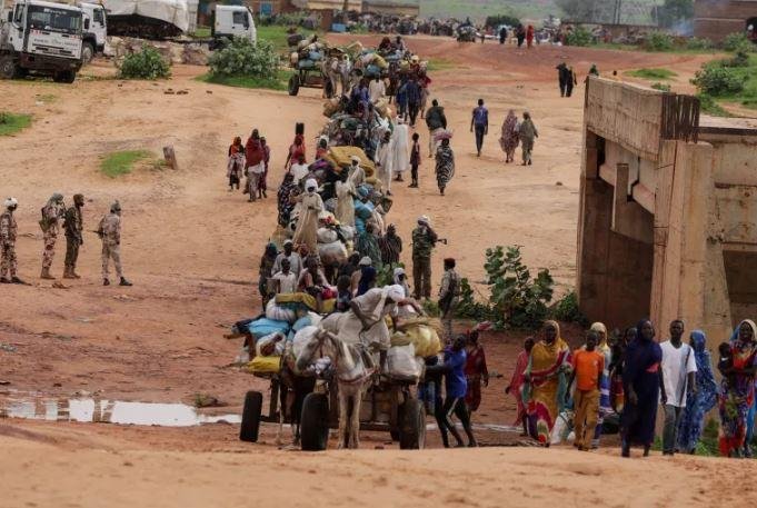 المنظمة الدولية للهجرة تحذر من توقف الممر الإنساني في السودان