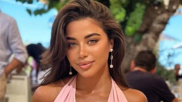 يارا السكري عن تدخل الجمهور في حياتها: «غير المعلن خط أحمر»