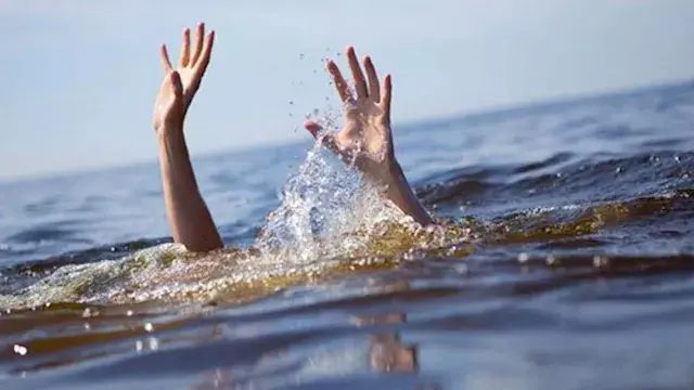 أراد إنقاذ غريق فابتلعته الميا...