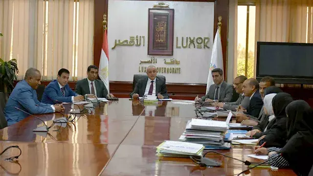 من بينها رؤساء ونواب مدن.. محافظ الأقصر يعقد مقابلات اختيار القيادات الجديدة