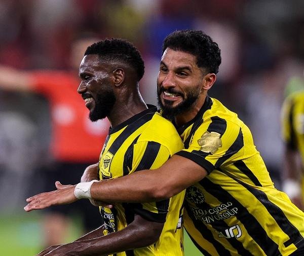 تراجع فرص نجم الاتحاد في المشاركة أمام الهلال