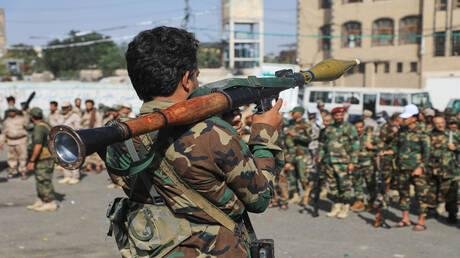 الحوثيون: 64 غارة سعودية على عدة محافظات يمنية.. وتصدينا لتشكيل قتالي في تعز وأجبرناه على المغادرة