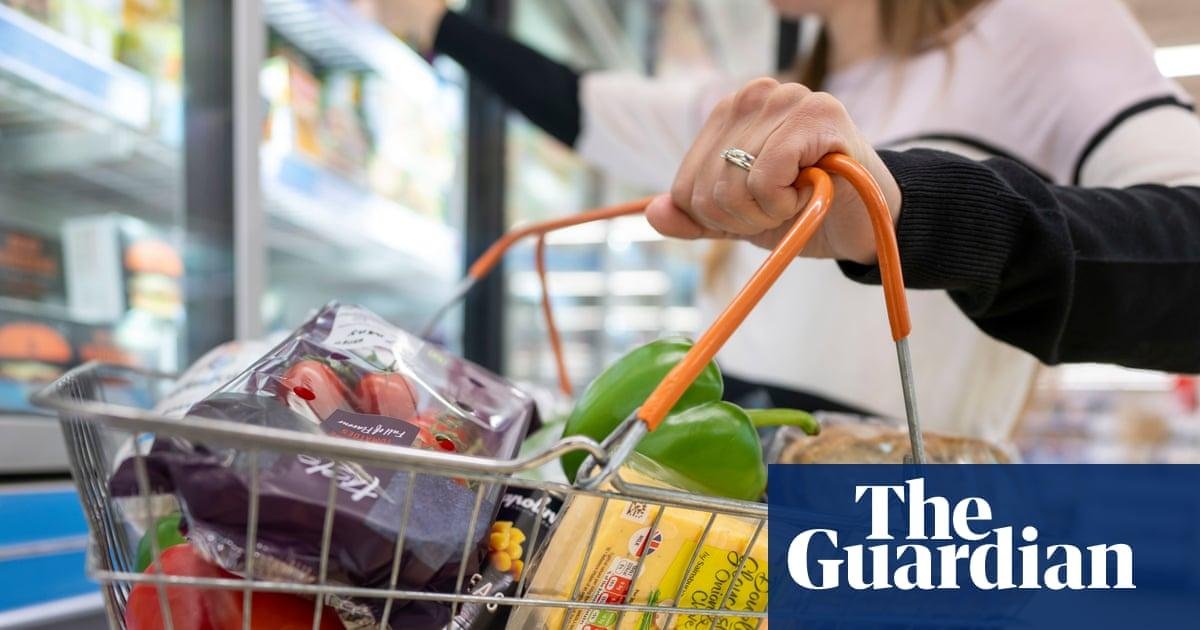 Price rises gather pace in UK...