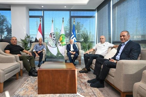 اتحاد الكرة يكشف كواليس جلسة تهدئة الأجواء بين التوأم والدرندلي