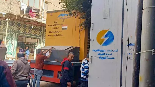 بالصور-  توفير 8 مولدات كهربائية إضافية في مولد الدسوقي بكفر الشيخ