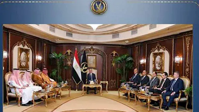 وزير الداخلية يبحث مع رئيس جام...