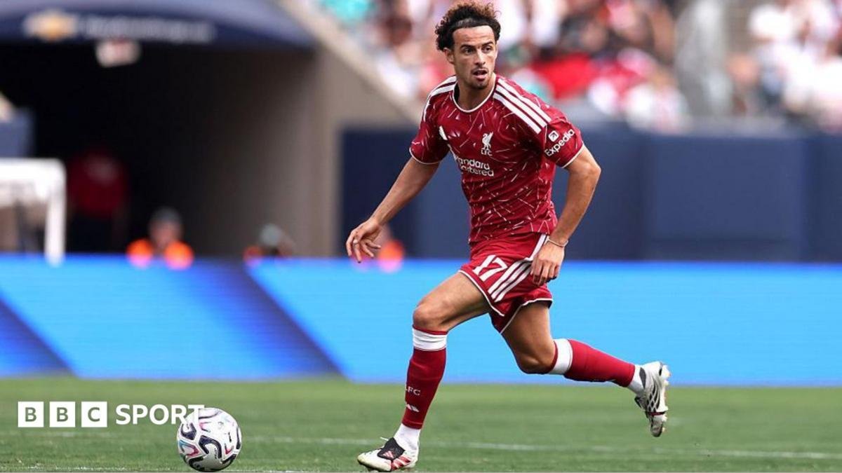Inter agree £30m deal for Live...
