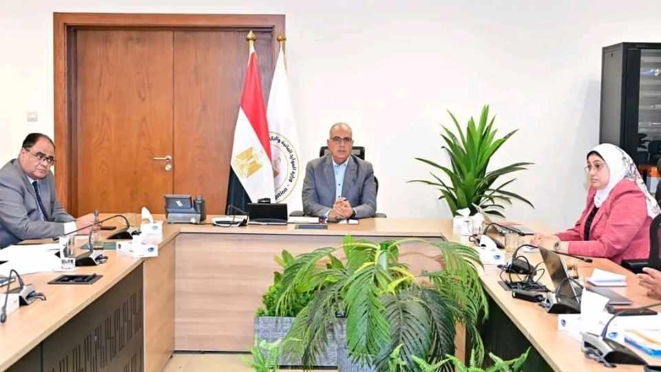 الري تستهدف تعظيم العائد من أملاكها وتحسين الأوضاع المادية والاجتماعية للعاملين