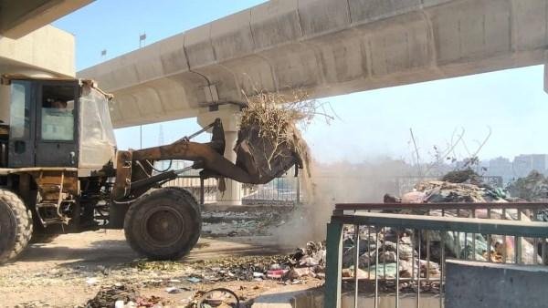محافظ الجيزة يرصد حالات بناء بمحور اللبيني ويوجّه بمراجعة موقفها القانوني .. صور