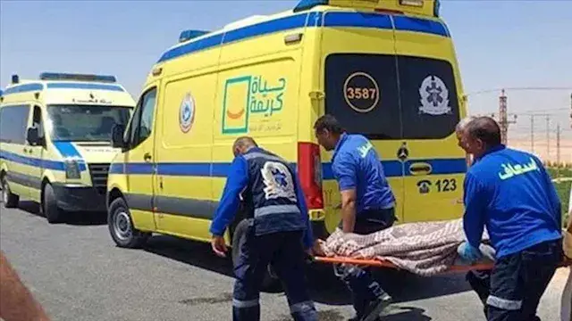 إصابة معلم بجرح في الرقبة على يد ولي أمر تلميذ داخل مدرسة بسوهاج