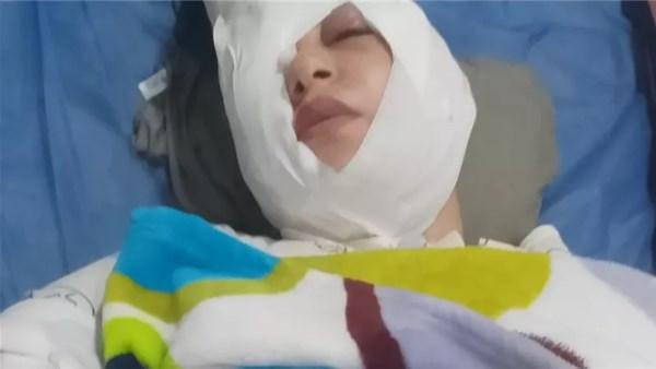 سيدة تتهم طليقها بتقييدها بالحبال والتعدي عليها بآلة حادة داخل منزلها بالقليوبية