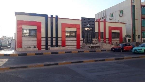 محافظة البحر الأحمر تتيح منافذ للدعم الفني بشأن إقرارات الضرائب العقارية بالمراكز التكنولوجية