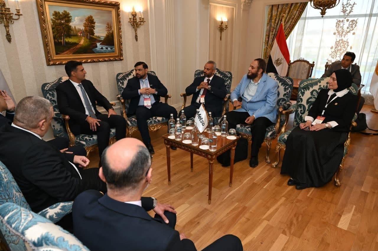 وزارة الصناعة وميتسو الفنلندية توقعان مذكرة تفاهم لتعزيز معالجة واستخلاص المعادن في مصر