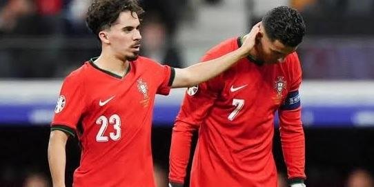 فيتينيا: نتمنى جميعًا حل أزمة رونالدو وعودته إلى المنتخب