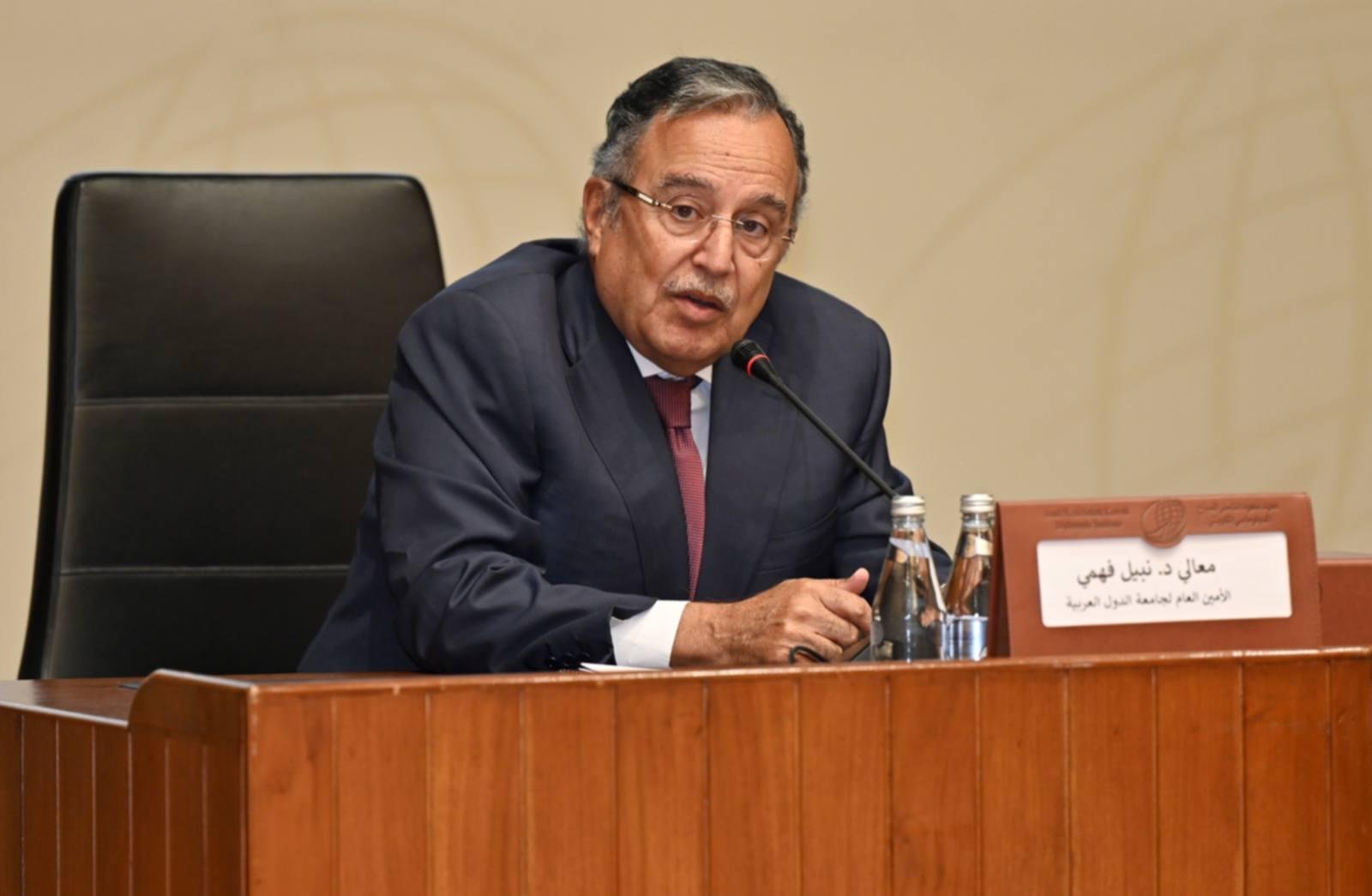 نبيل فهمي يلقي محاضرة بمعهد سعود الناصر الصباح الدبلوماسي الكويتي حول مستقبل العمل العربي المشترك