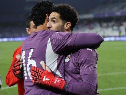 مصدر يجيب لـ«الشروق».. لماذا يرتدي مصطفى شوبير رقم الشناوي في المنتخب؟