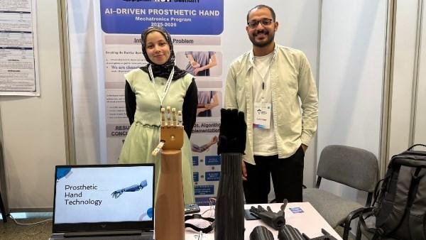 جامعة القاهرة الجديدة التكنولوجية تحصد المركز الثاني في قمة الابتكار