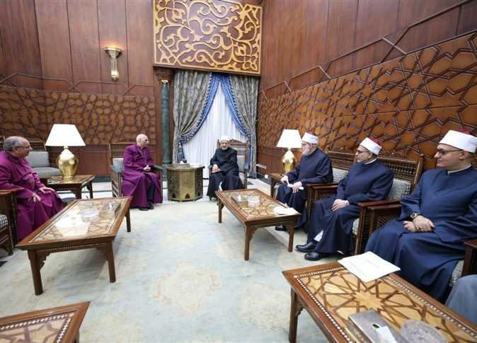 شيخ الأزهر يستقبل وفد الكنيسة الأسقفية للتهنئة بـ عيد الفطر المبارك